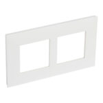 Valena Next plaque 2 postes vert entraxe 57mm blanc (ref:741108)