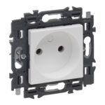 Valena Next prise 2P sans terre appareil complet blanc à griffes (ref:741521)