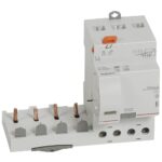 Bloc différentiel DX³ 4P 300mA 63A Type AC - 4 modules (ref:410512)